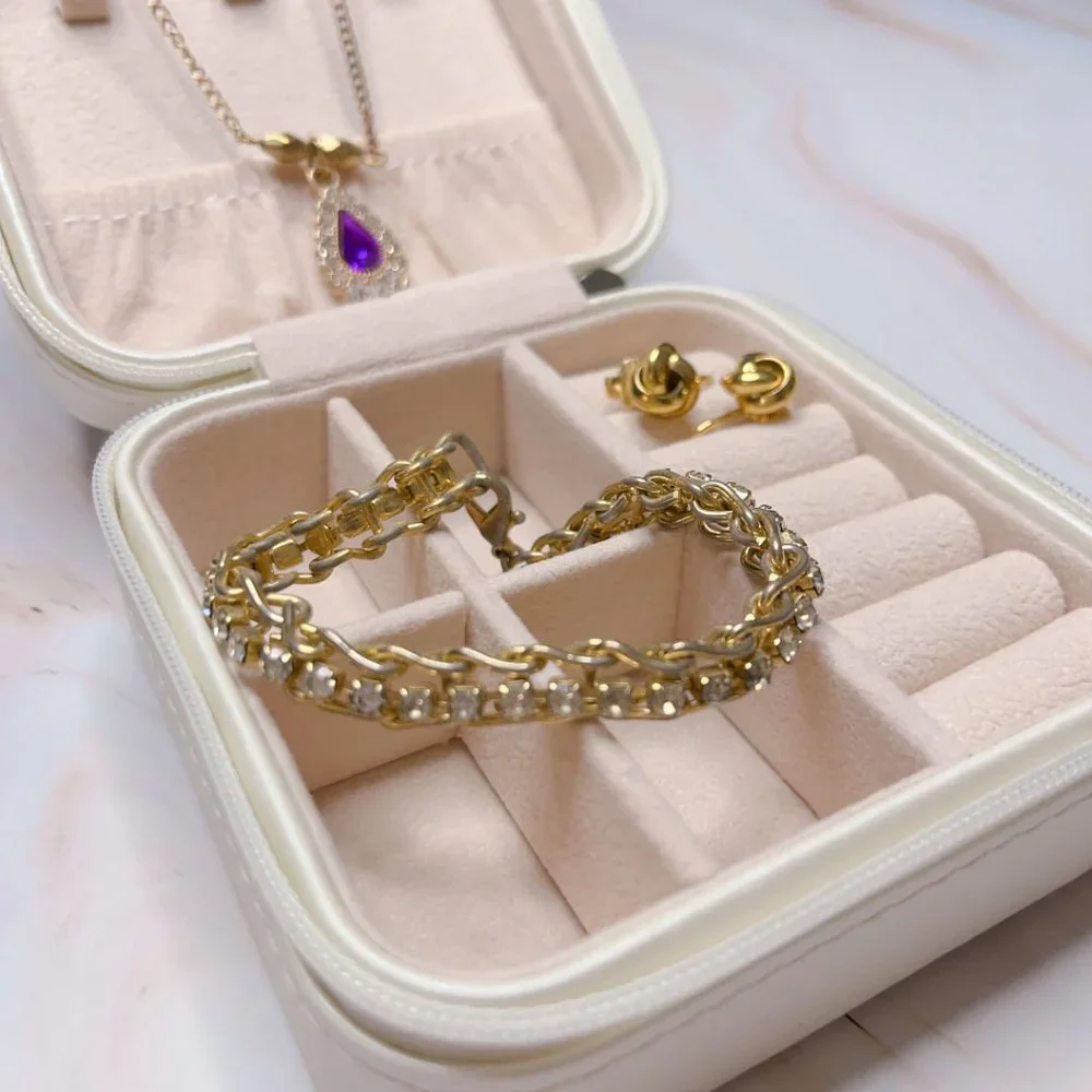 Gold Jewelry Set #5 - Picture 2 of 4